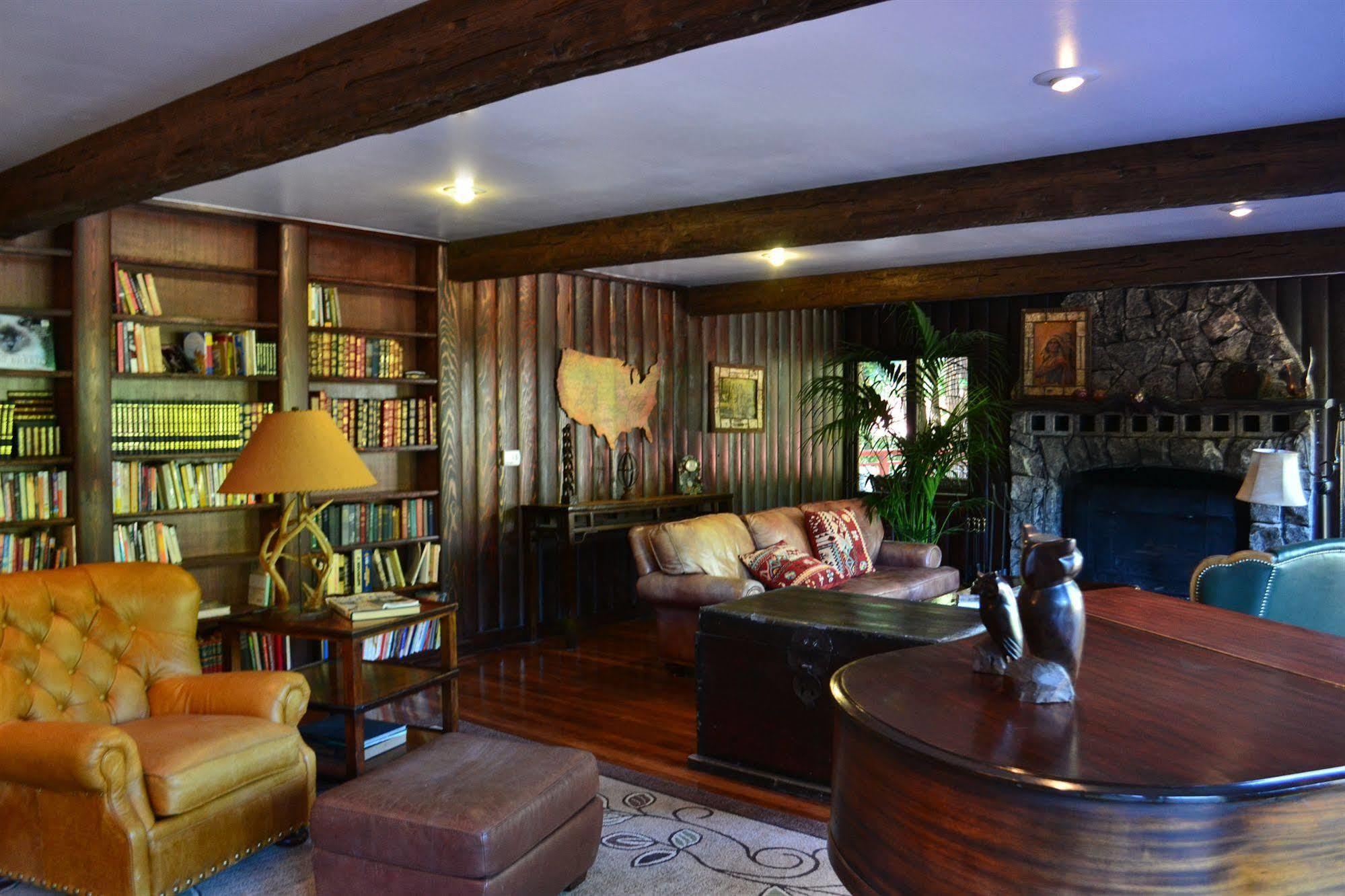 Guerneville Lodge Buitenkant foto