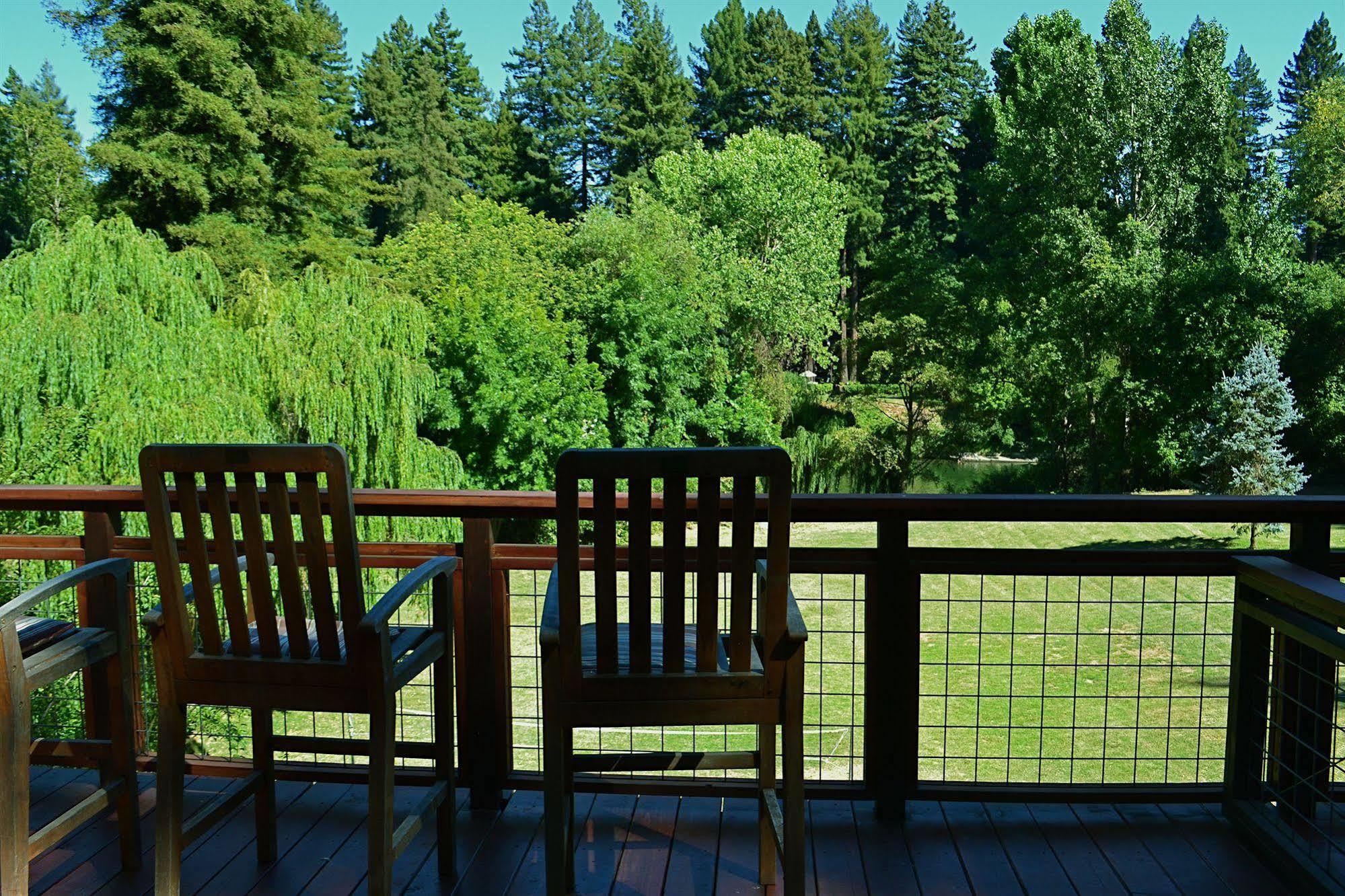 Guerneville Lodge Buitenkant foto