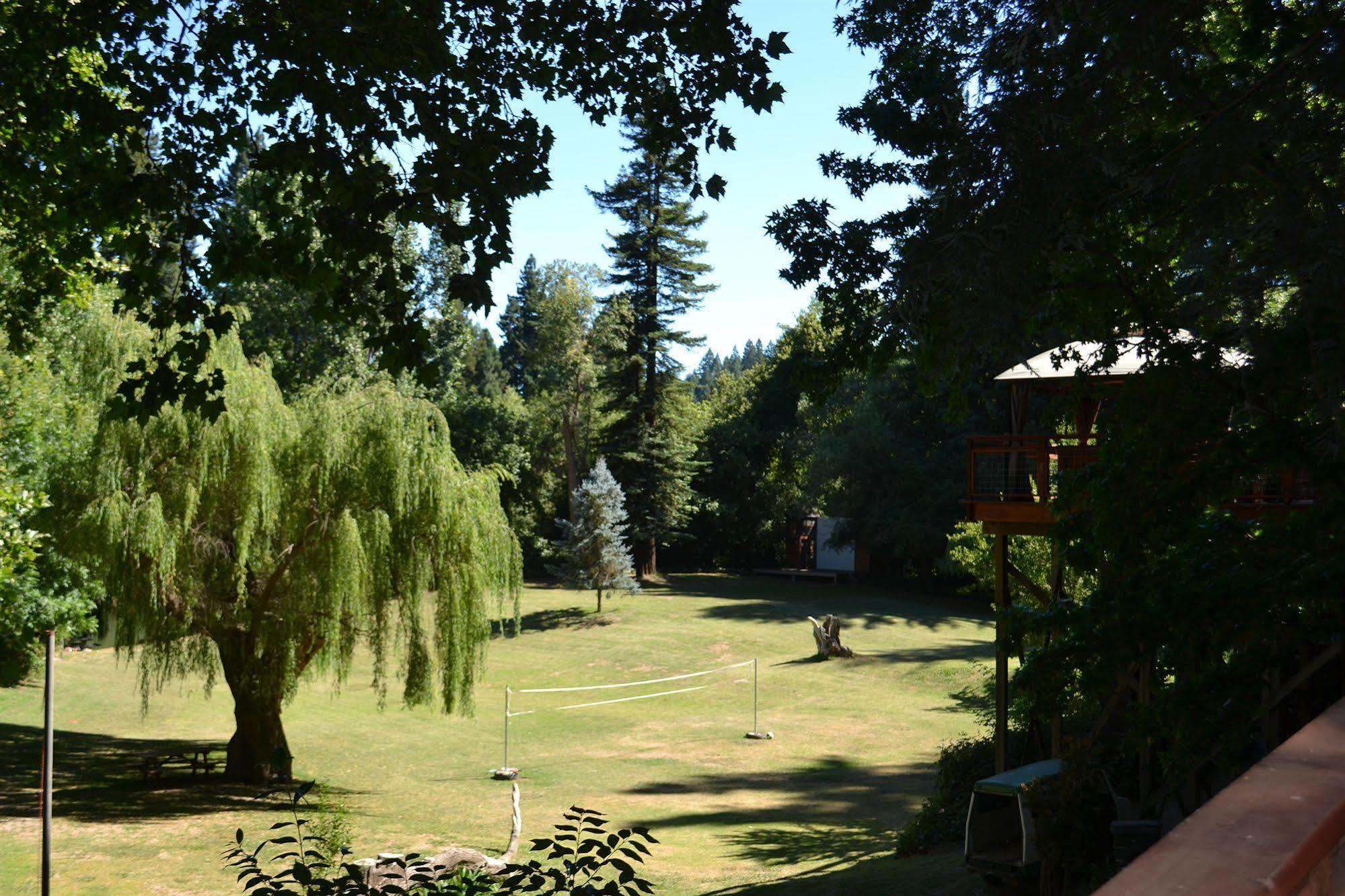 Guerneville Lodge Buitenkant foto